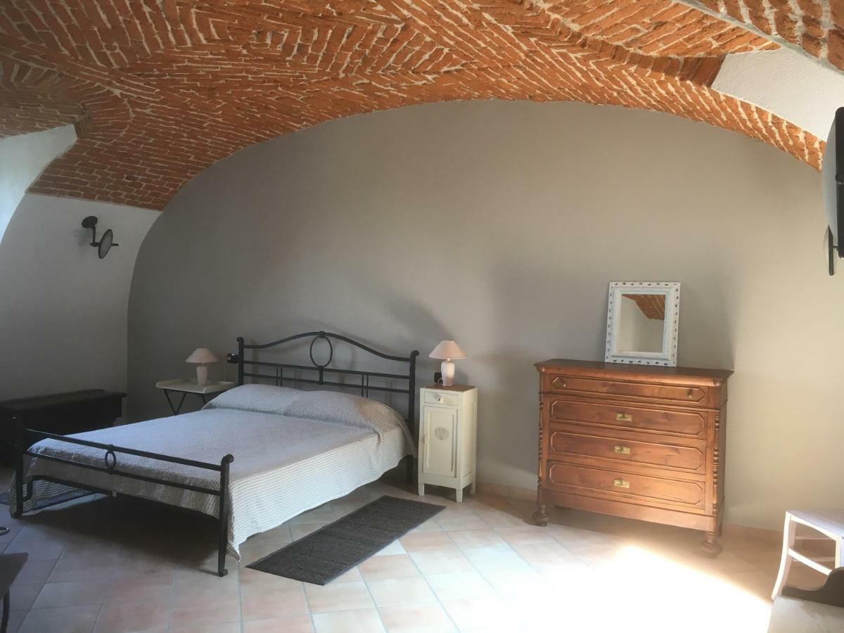 Castello Della Bastia Hotel Balocco ภายนอก รูปภาพ