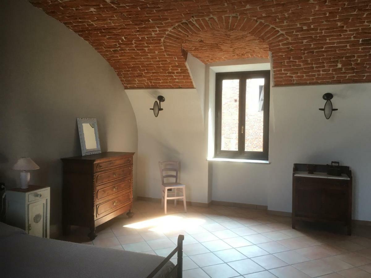Castello Della Bastia Hotel Balocco ภายนอก รูปภาพ