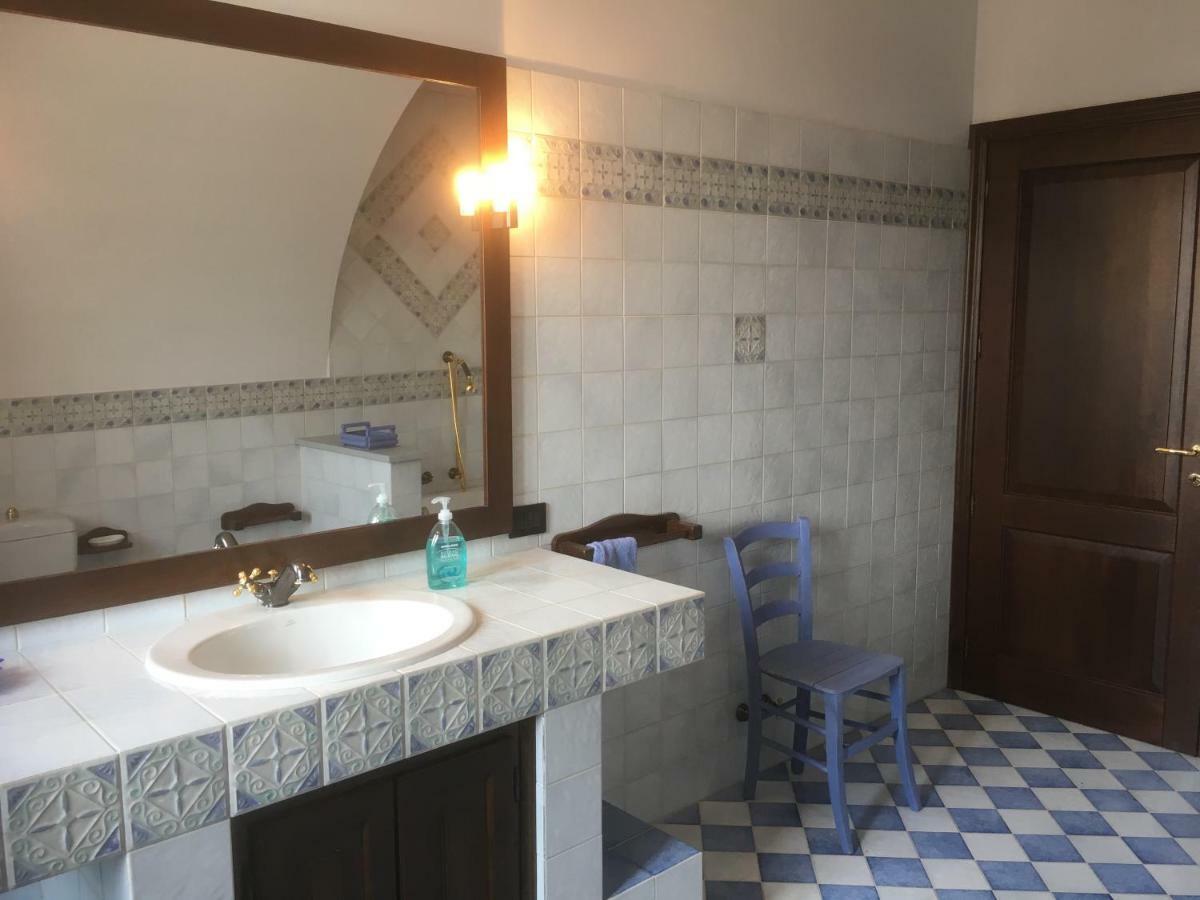 Castello Della Bastia Hotel Balocco ภายนอก รูปภาพ