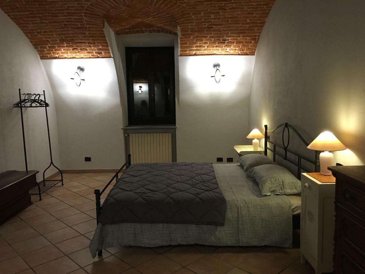 Castello Della Bastia Hotel Balocco ภายนอก รูปภาพ